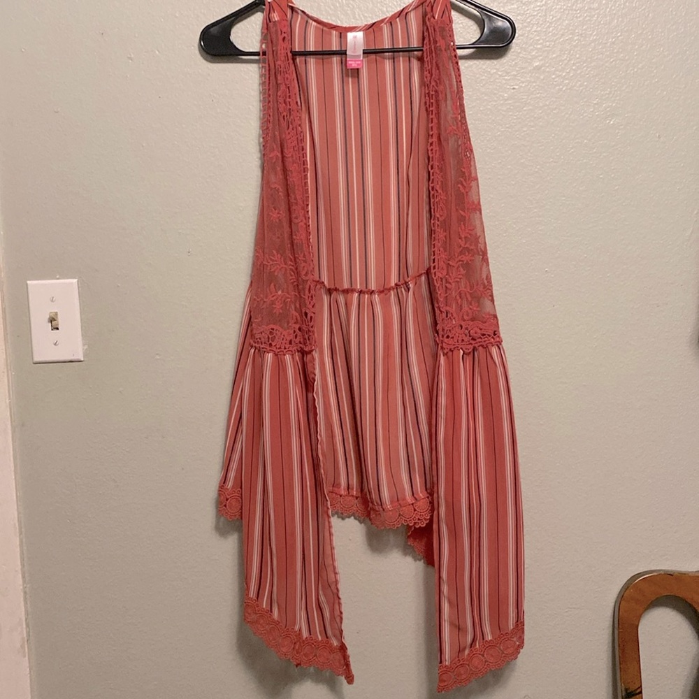 No boundaries sheer vest